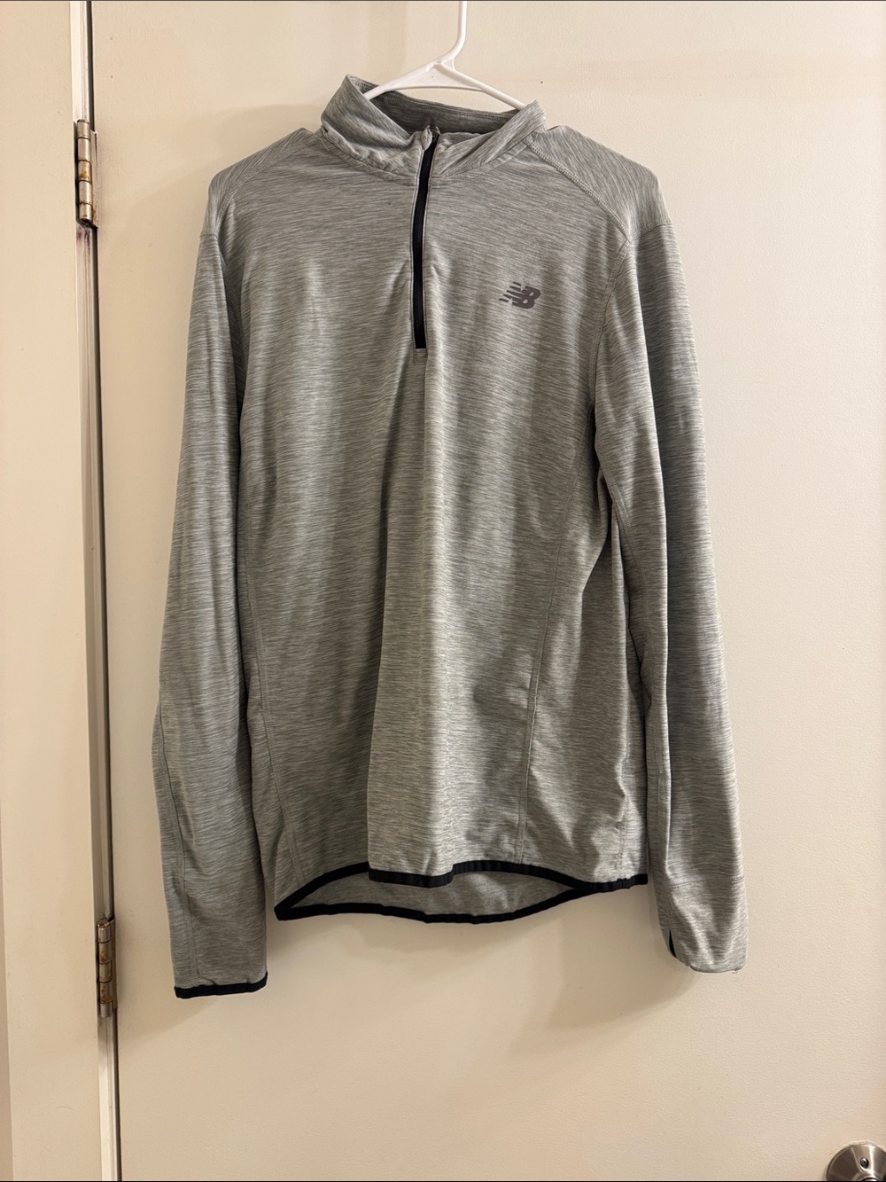 New Balance Men’s Light Gray Half-Zip Performance Pullover